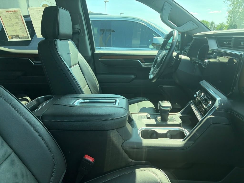 Used 2022 GMC Sierra 1500 Denali AWD/4WD image 8