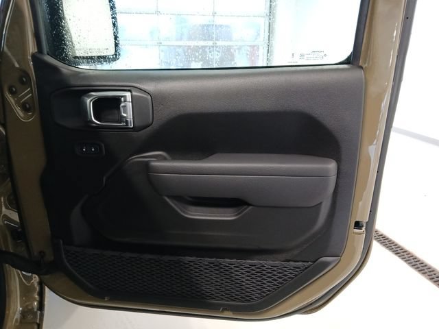New 2026 Jeep Wrangler Unlimited Sport AWD/4WD image 16