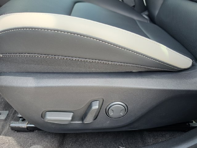 New 2026 Kia K4 GT-Line w/ GT-Line Premium Package FWD image 15