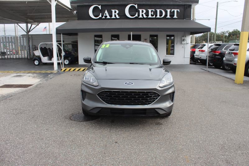 Used 2022 Ford Escape SE w/ SE Sport Appearance Package image 2