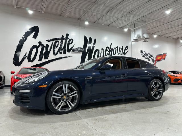 Used 2016 Porsche Panamera image 1