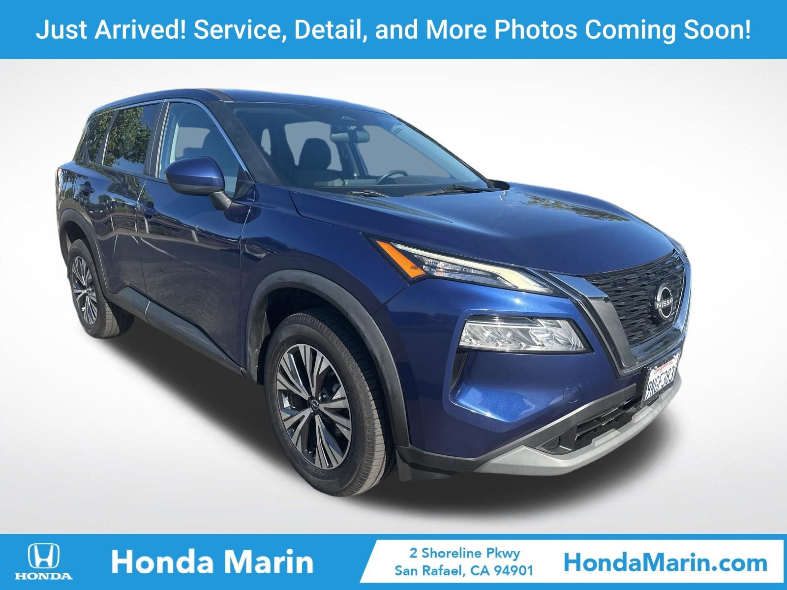 Used 2023 Nissan Rogue SV image 1