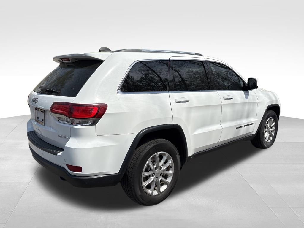 Used 2021 Jeep Grand Cherokee Laredo image 5