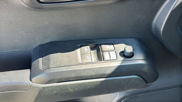 Used 2023 Toyota Tacoma SR image 9