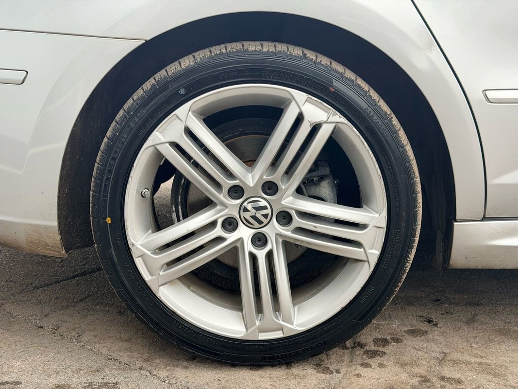 Used 2015 Volkswagen CC R-Line image 27