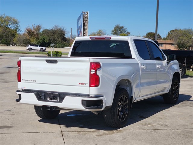Used 2023 Chevrolet Silverado 1500 RST w/ LPO, Dark Essentials Package image 5