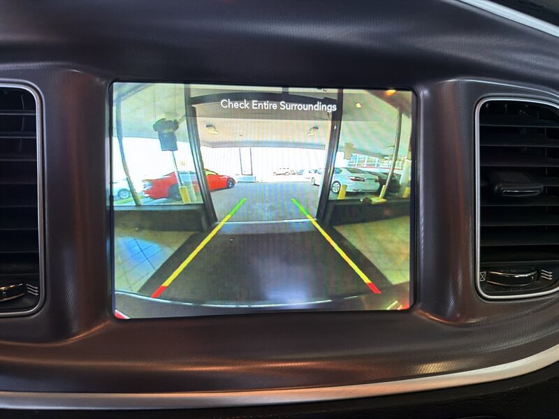 Used 2020 Dodge Charger Scat Pack RWD image 16