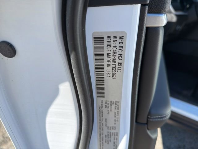 New 2026 Jeep Grand Cherokee Altitude image 17