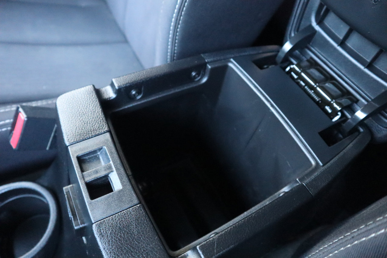 Used 2014 Jeep Wrangler Unlimited Rubicon w/ Connectivity Group image 77