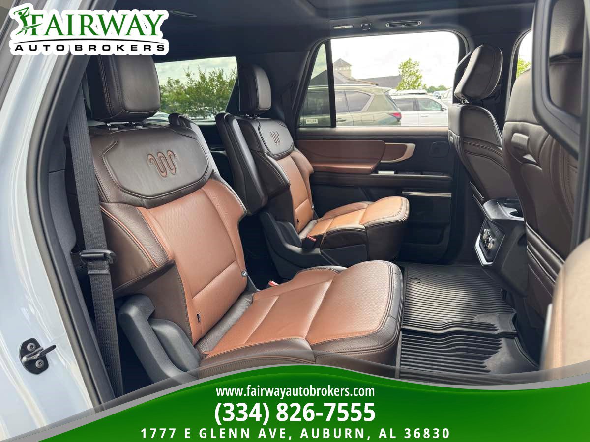 Used 2025 Ford Expedition Max King Ranch AWD/4WD image 13