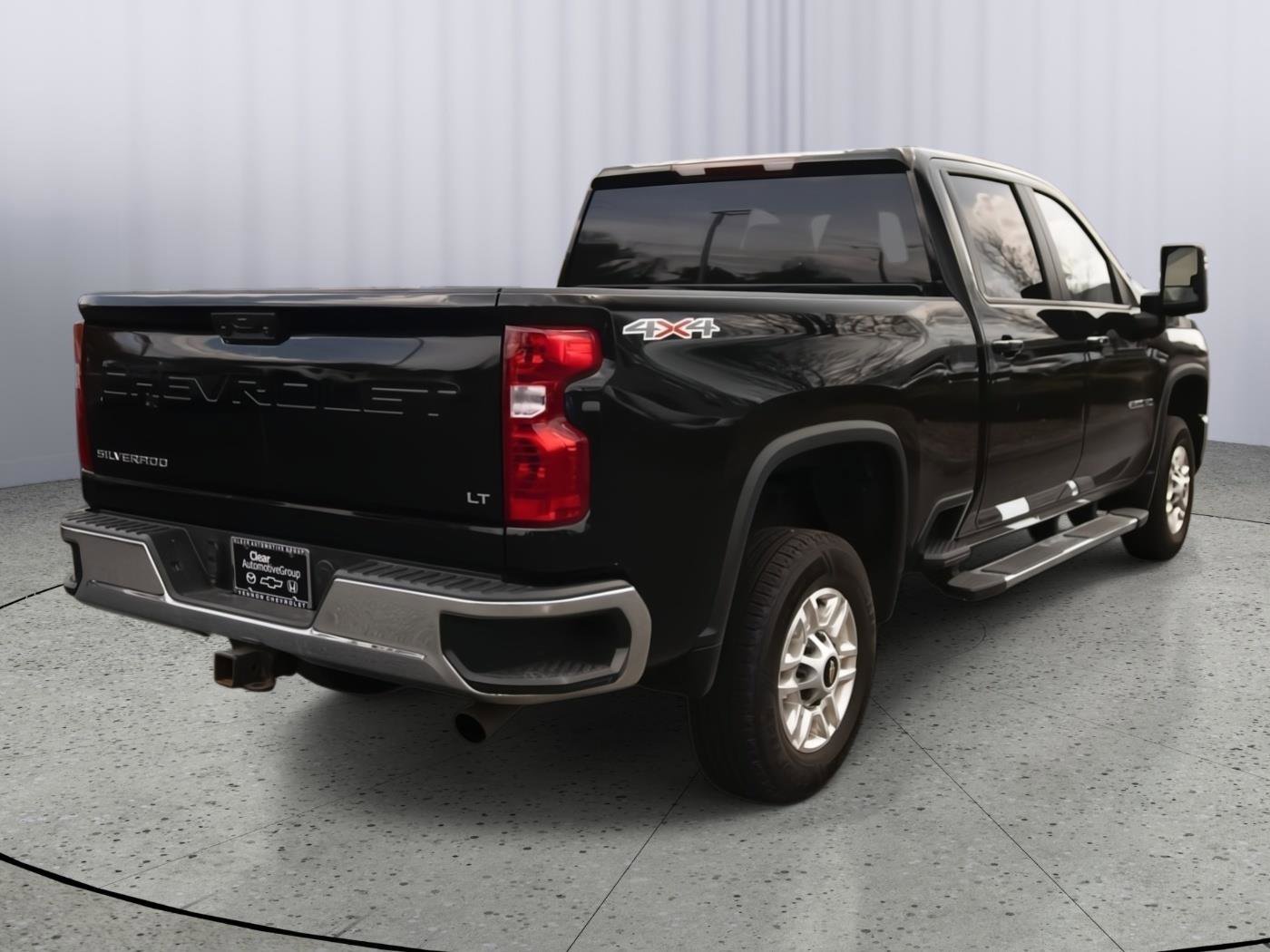 Used 2025 Chevrolet Silverado 2500 LT w/ Convenience Package image 22