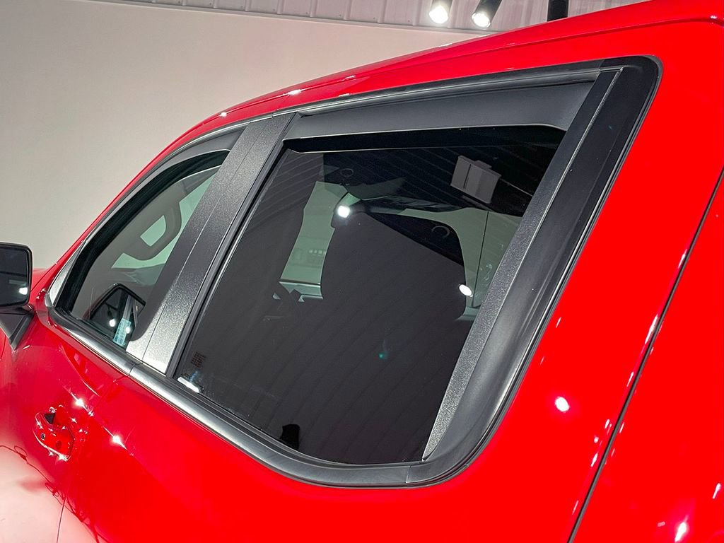 Used 2024 Chevrolet Silverado 1500 LT image 17