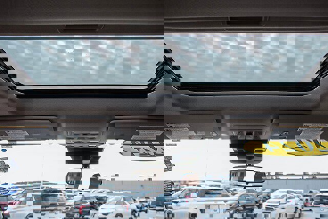 Used 2024 Ford Maverick Lariat w/ FX4 Off-Road Package image 14