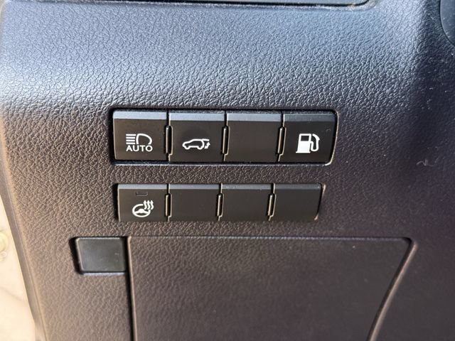 Used 2018 Lexus RX 450h AWD w/ Premium Package image 22
