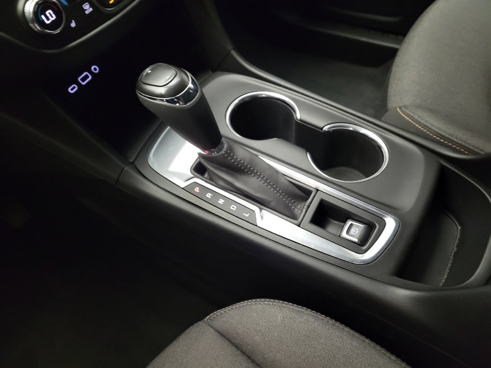 Used 2020 Chevrolet Equinox LT w/ Driver Convenience Package FWD image 26