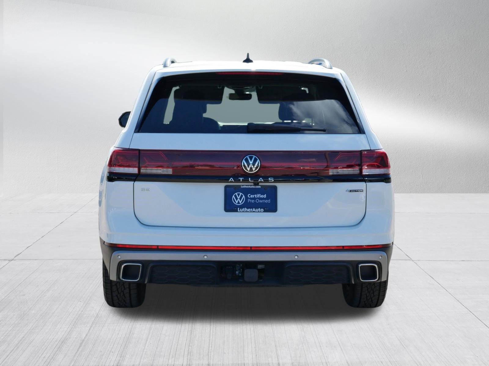 Certified 2024 Volkswagen Atlas Peak Edition SE AWD/4WD image 6