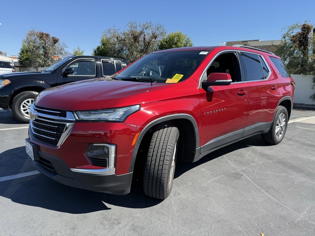 Certified 2023 Chevrolet Traverse LT image 3