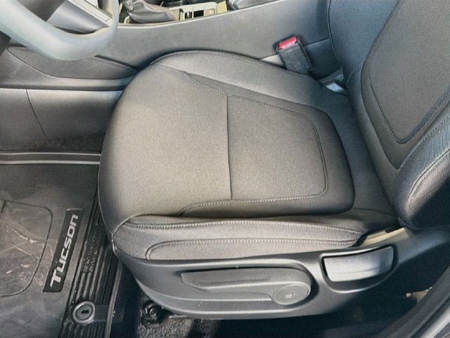 New 2026 Hyundai Tucson SE FWD image 19