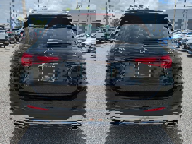 Used 2026 Mercedes-Benz GLC 300 4MATIC image 5