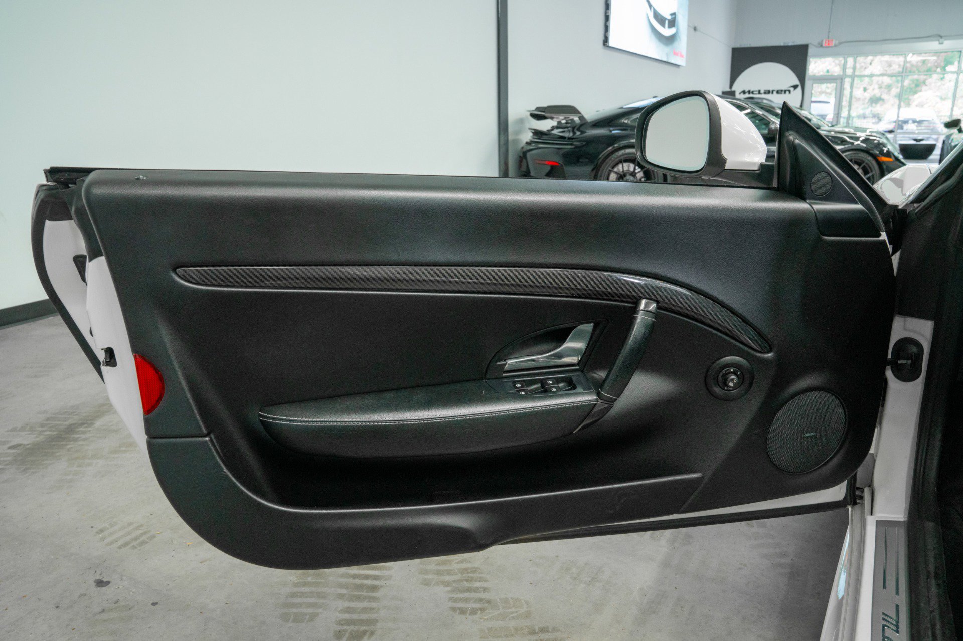 Used 2016 Maserati GranTurismo Sport RWD image 34