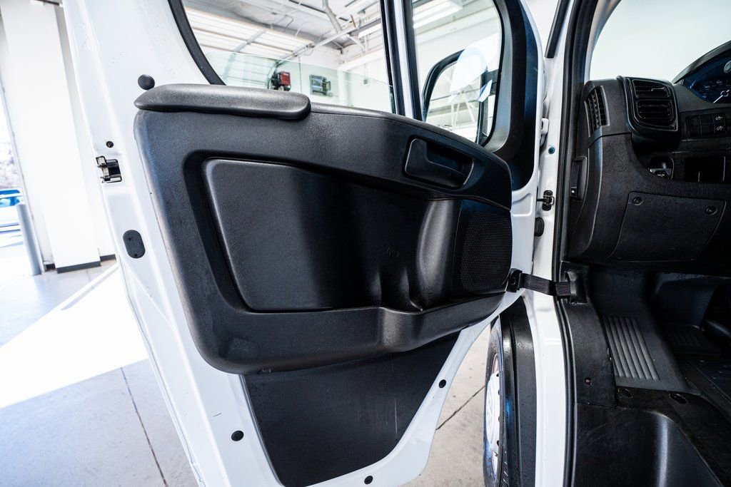 Used 2023 RAM ProMaster 2500 image 26