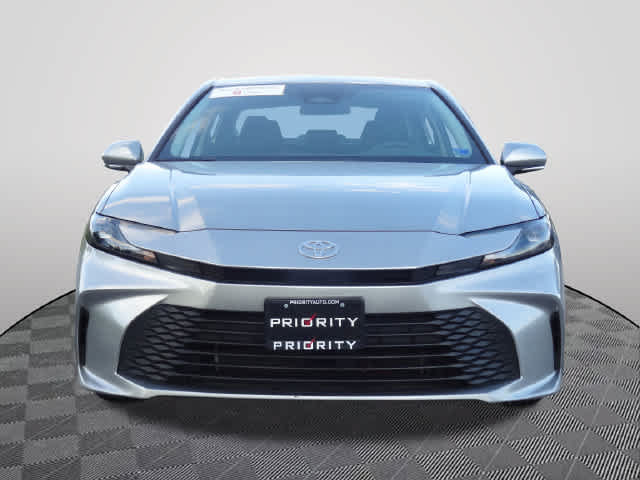 Certified 2025 Toyota Camry LE FWD image 5