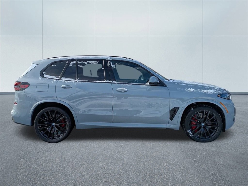 New 2026 BMW X5 xDrive40i image 2