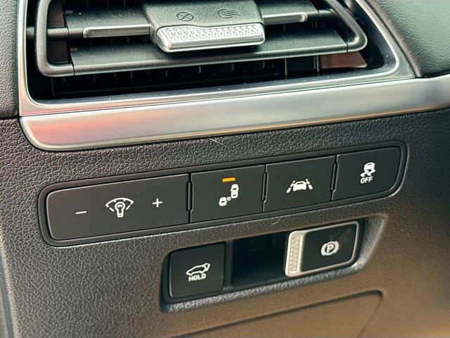 Used 2020 Hyundai Palisade Limited image 11