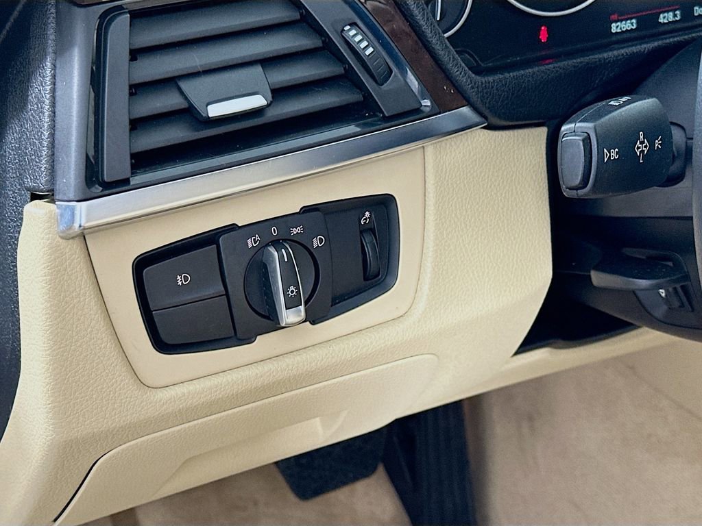 Used 2015 BMW 328i xDrive Wagon image 10