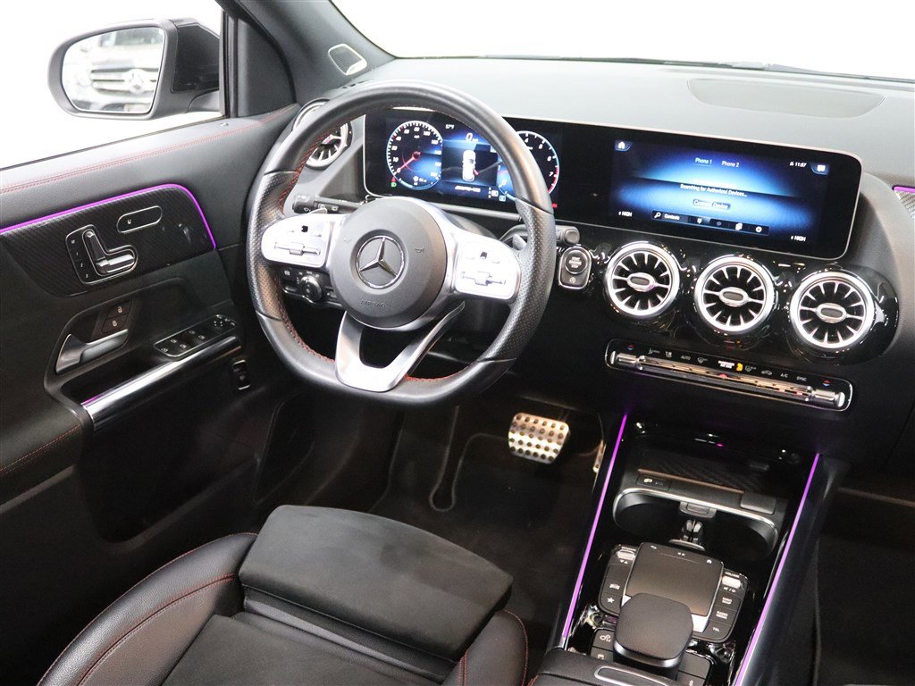 Used 2021 Mercedes-Benz GLA 35 AMG 4MATIC image 19