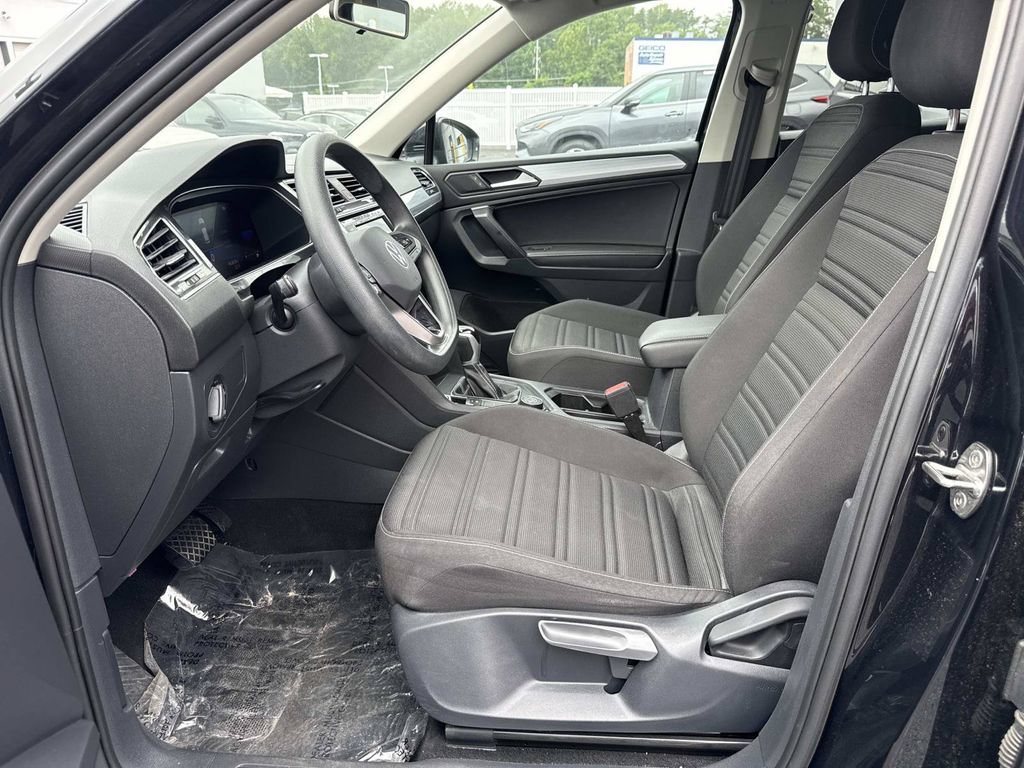 Used 2022 Volkswagen Tiguan S AWD/4WD image 25