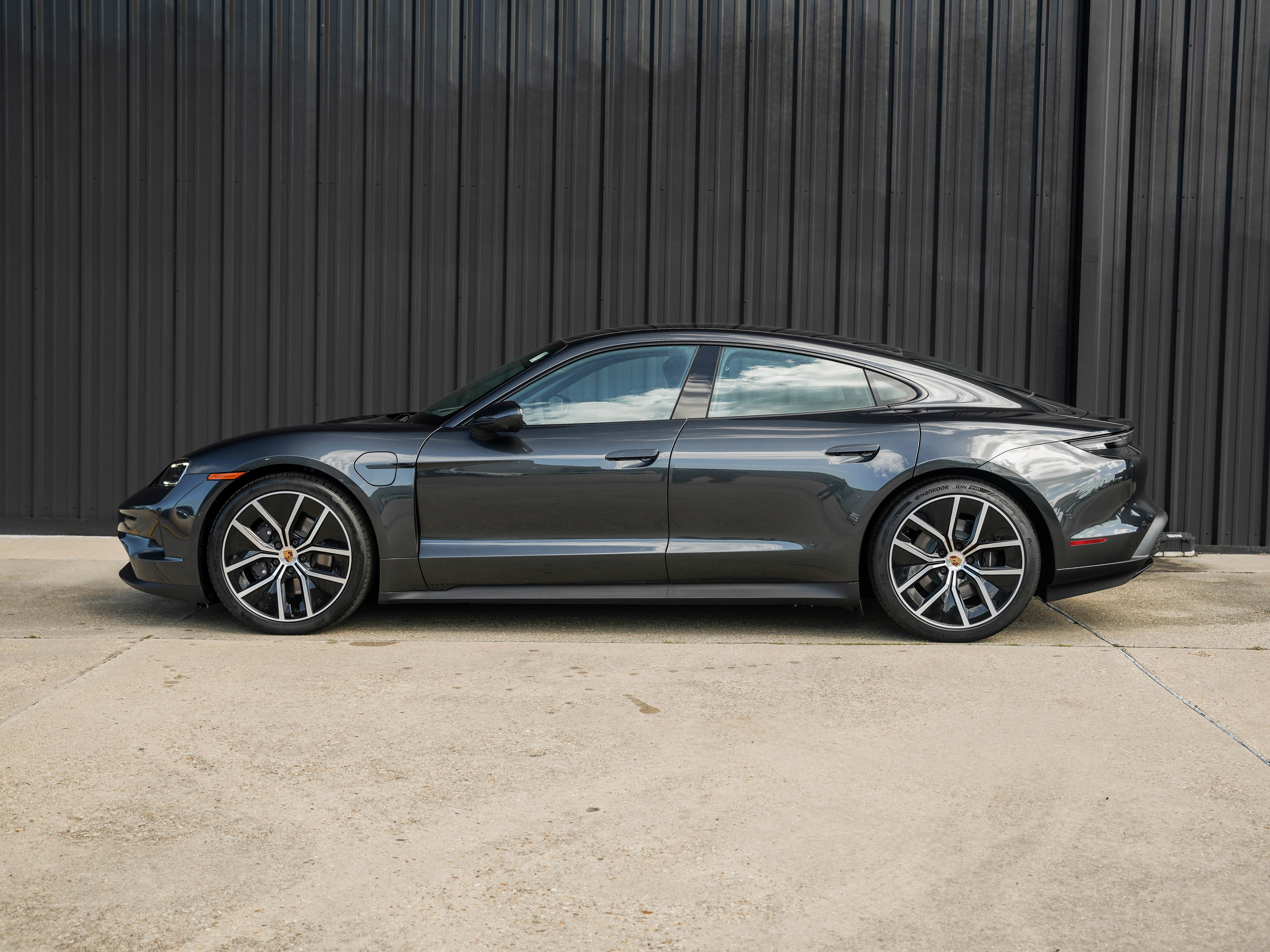 New 2025 Porsche Taycan 4 image 2