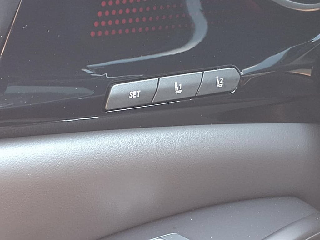 Certified 2026 Kia Carnival SX Prestige FWD image 16