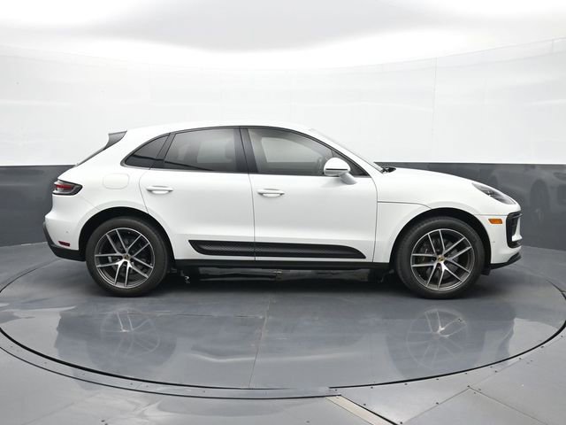 Certified 2023 Porsche Macan image 24