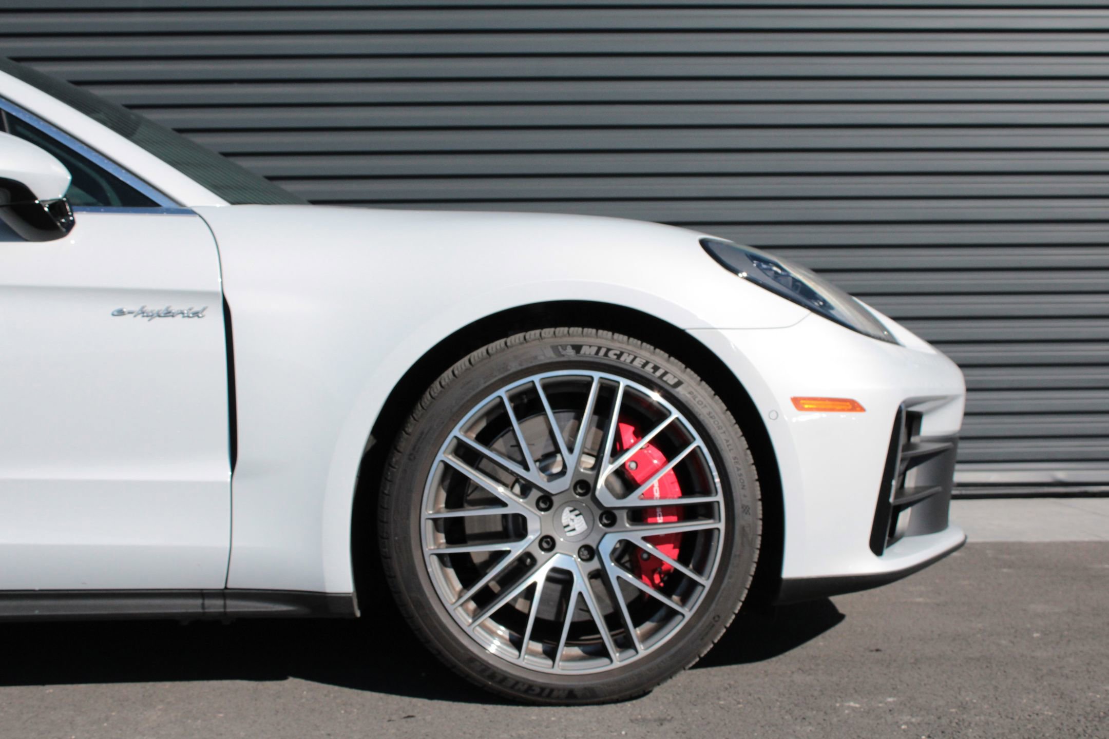 Used 2025 Porsche Panamera 4S image 12