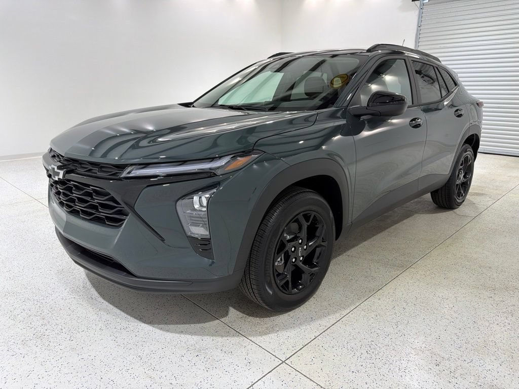 New 2026 Chevrolet Trax LT w/ Driver Confidence Package