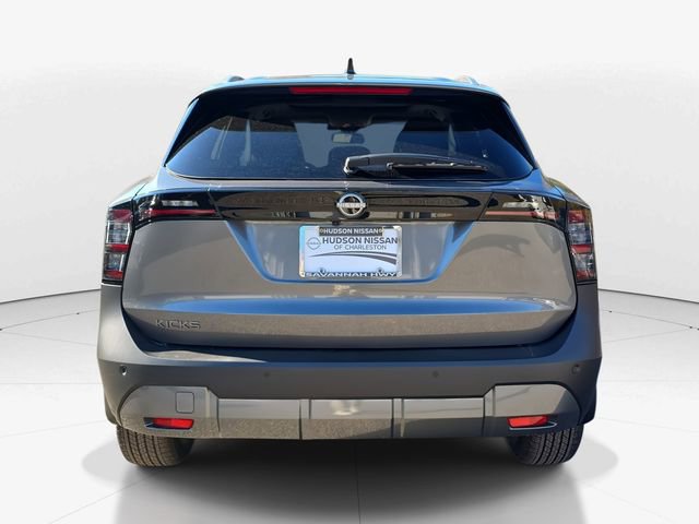 New 2026 Nissan Kicks SV w/ Charging Package image 8