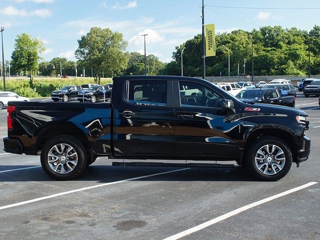 Certified 2022 Chevrolet Silverado 1500 RST image 16