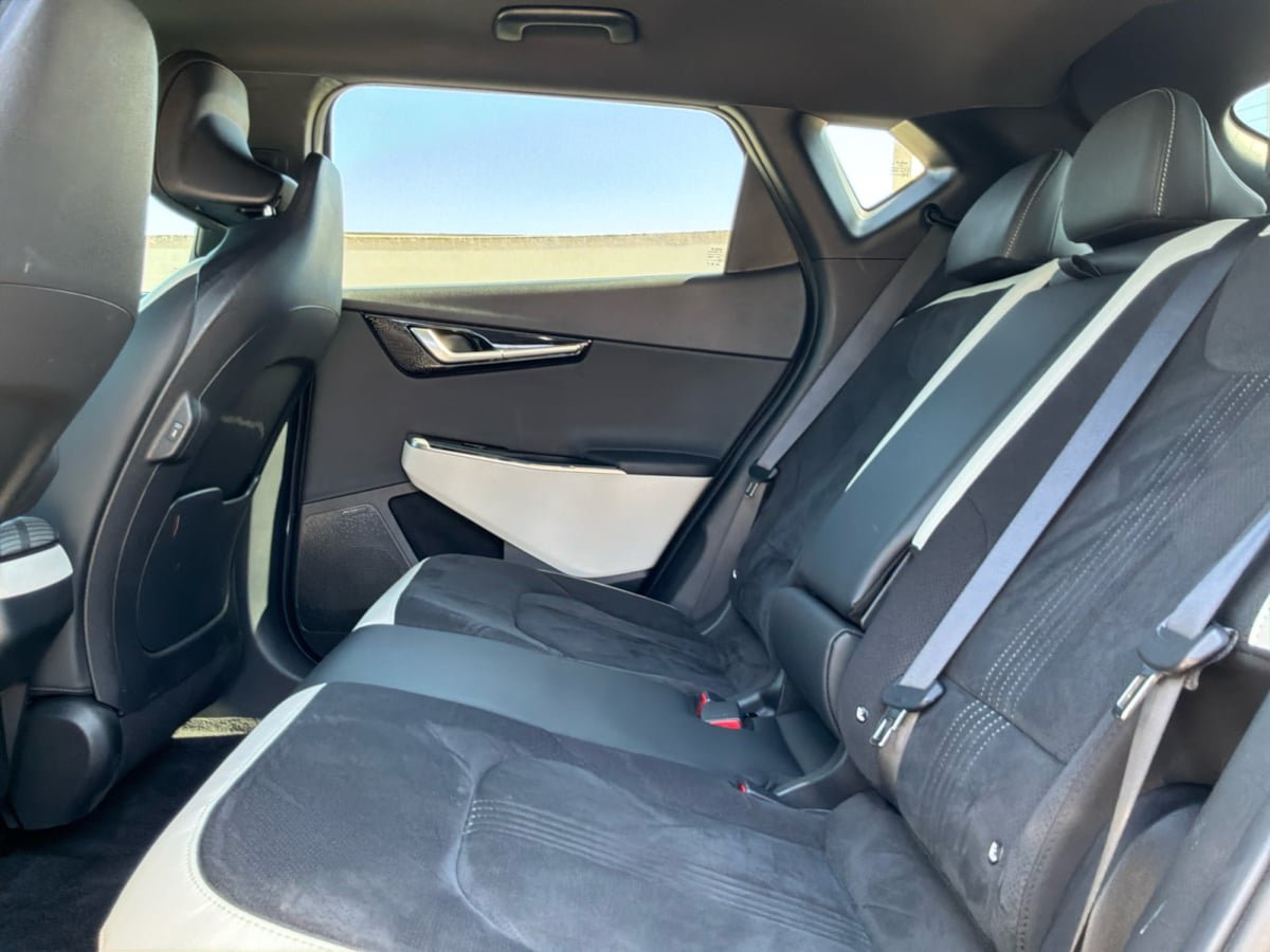 Used 2024 Kia EV6 GT-Line RWD image 19