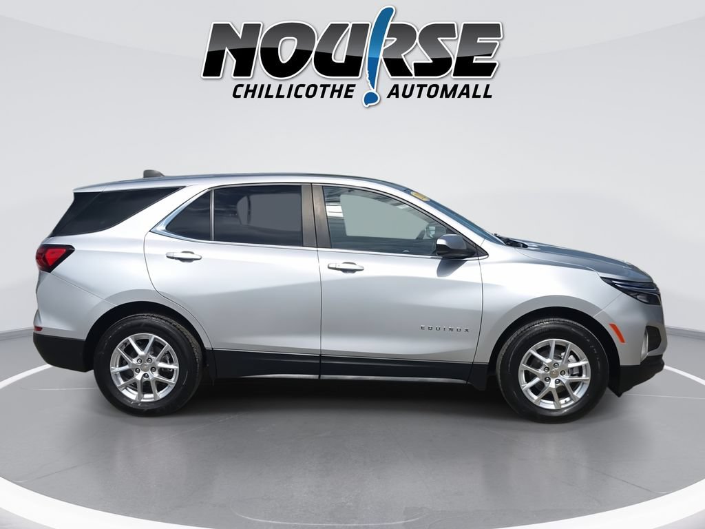 Used 2022 Chevrolet Equinox LT AWD/4WD image 9