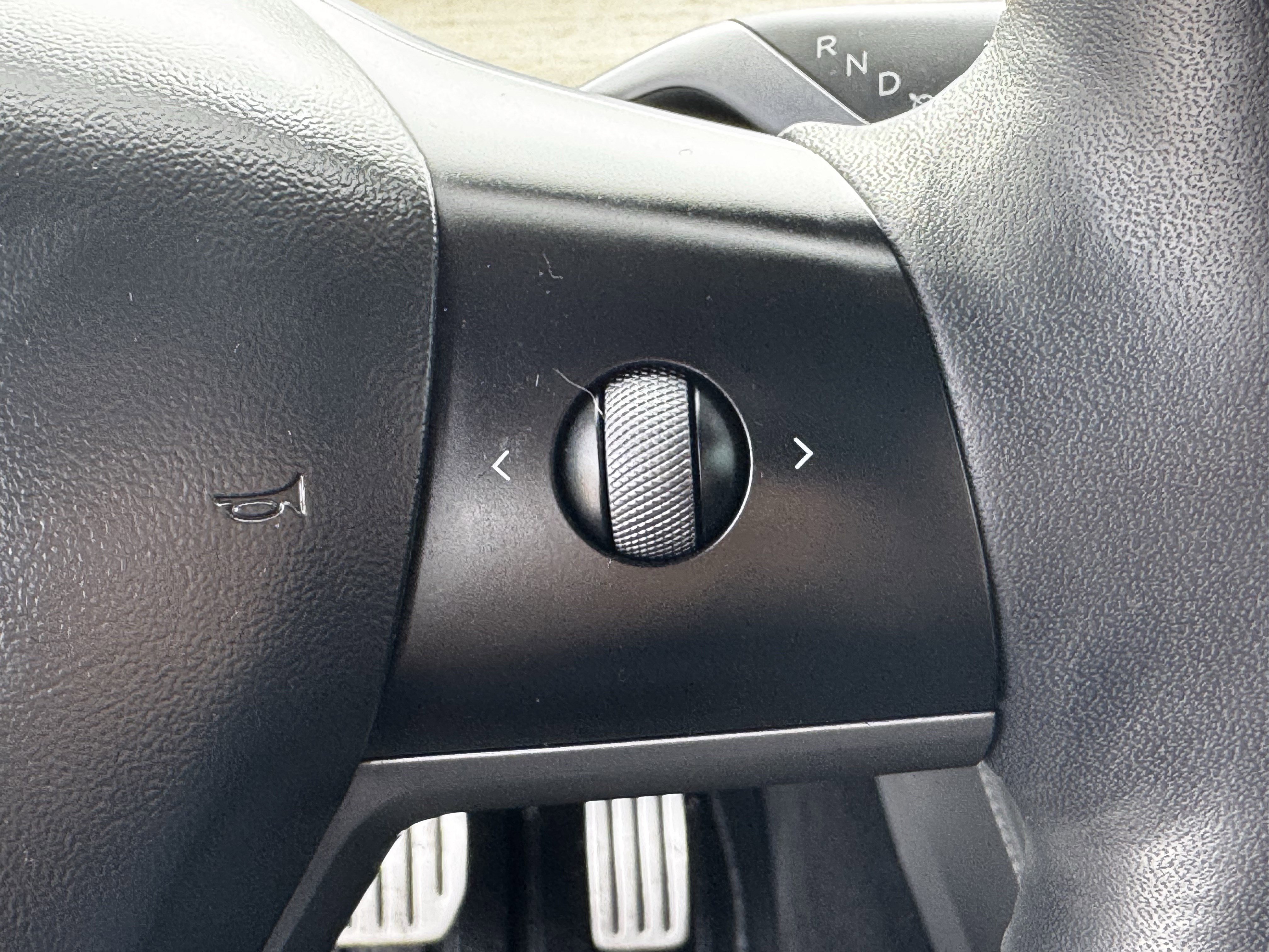 Used 2022 Tesla Model Y Performance image 22