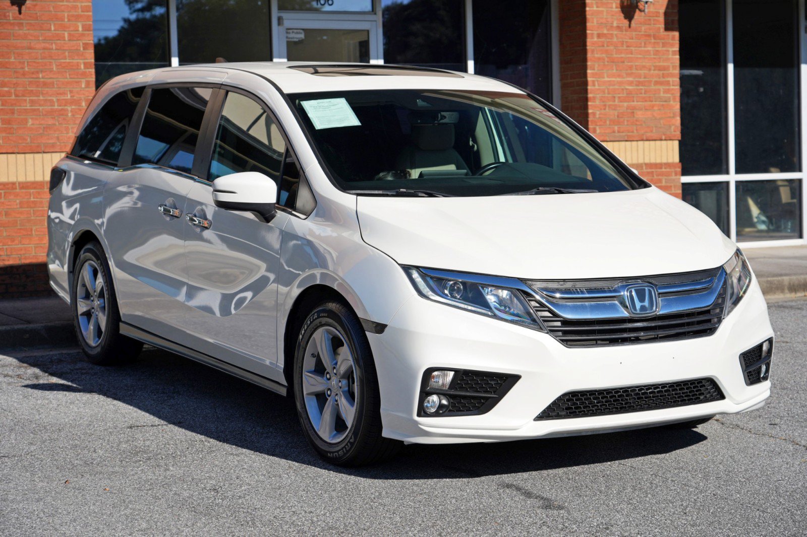 Used 2018 Honda Odyssey EX-L image 46