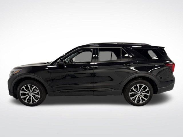 New 2026 Ford Explorer ST-Line AWD/4WD image 5