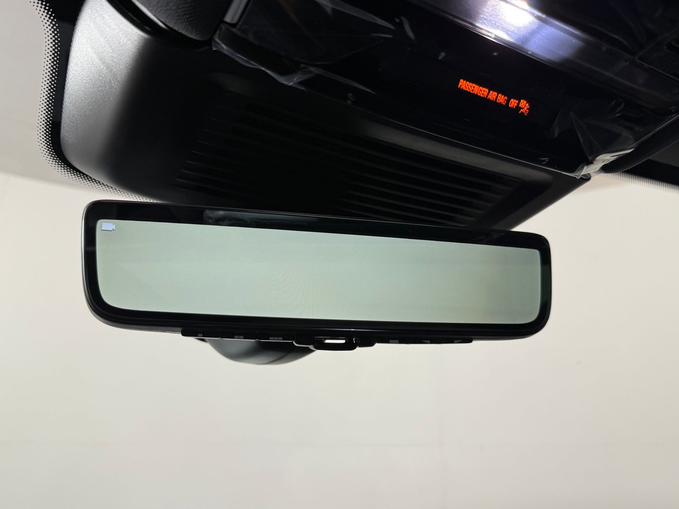 New 2026 Land Rover Range Rover Sport Dynamic SE AWD/4WD image 16