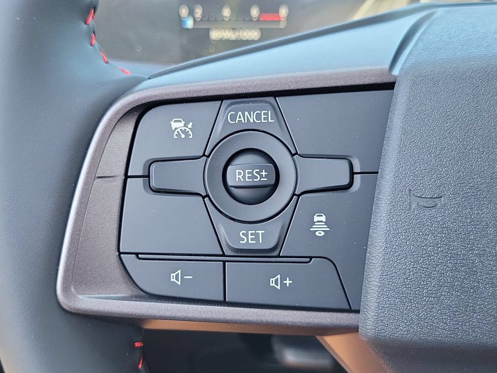 New 2027 Nissan Sentra SR w/ Floor Mat Package FWD image 5
