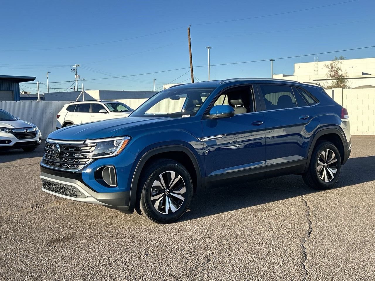 New 2026 Volkswagen Atlas Cross Sport SE FWD image 3