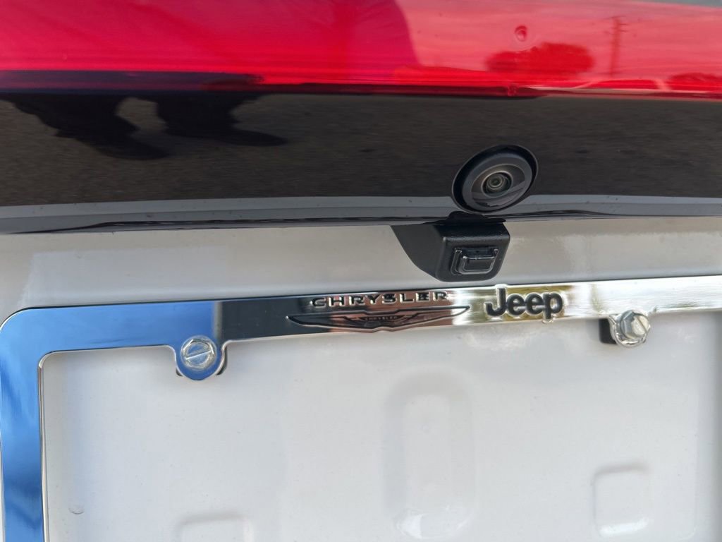 New 2026 Chrysler Pacifica Select image 21