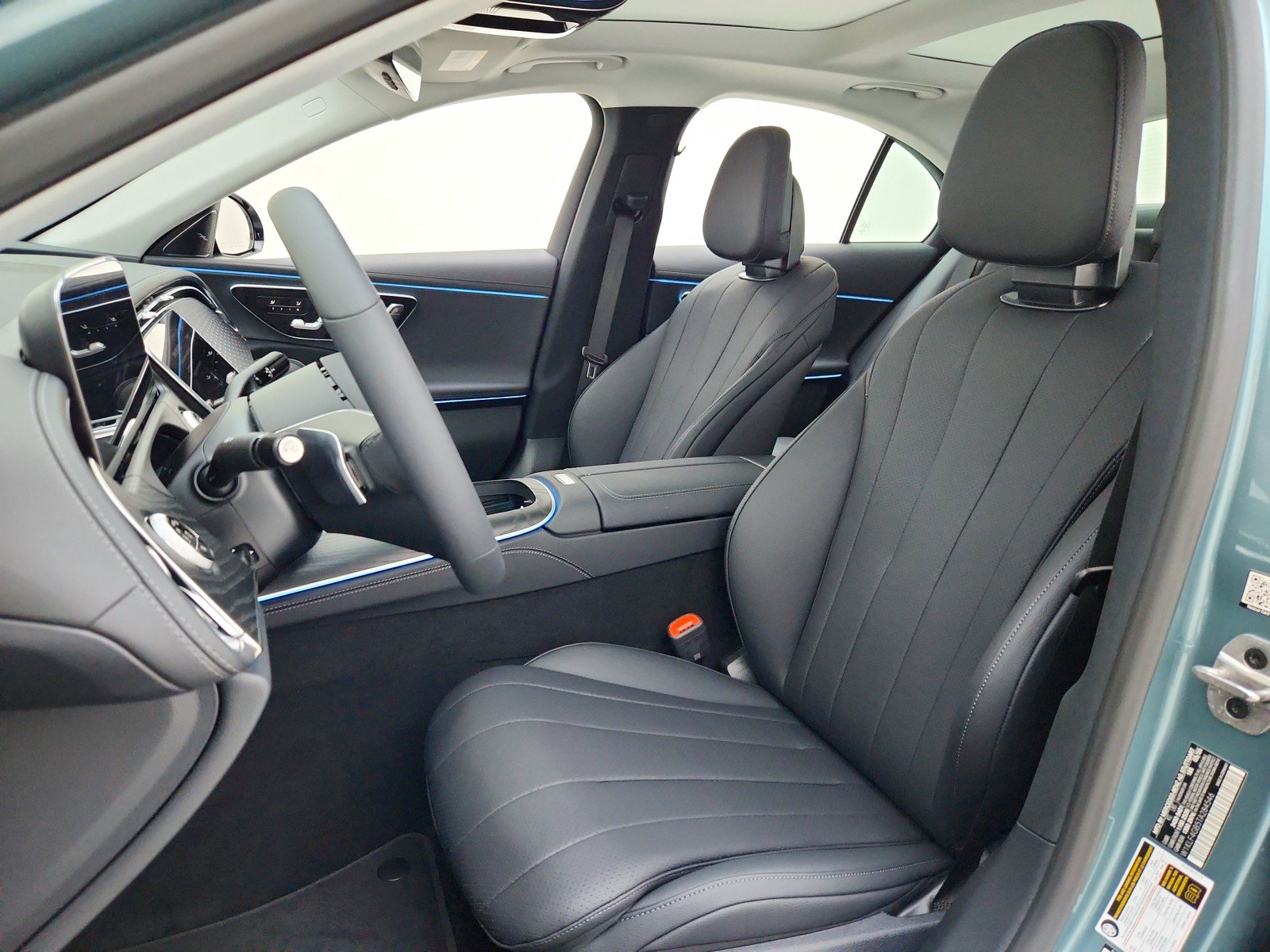 New 2026 Mercedes-Benz E 350 Sedan image 17