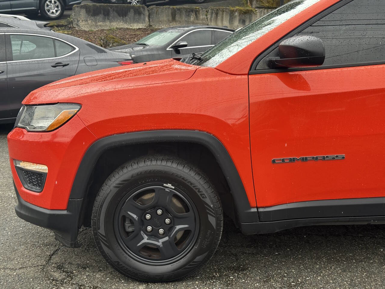 Used 2018 Jeep Compass Sport image 10