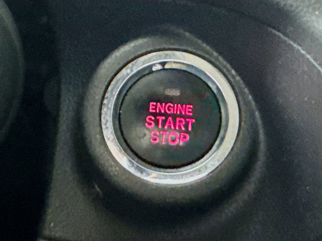 Used 2019 Subaru Ascent Premium image 19